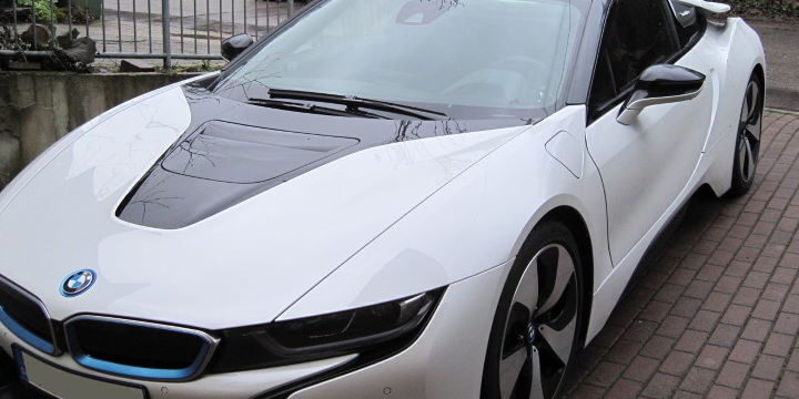BMW i8