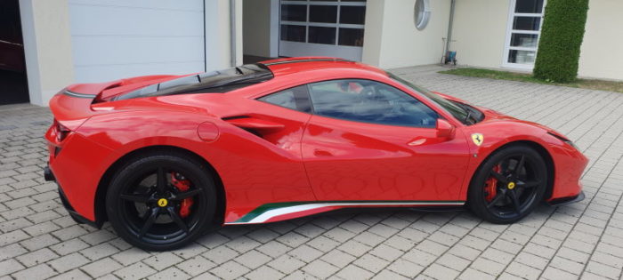 Ferrari F8 Tributo