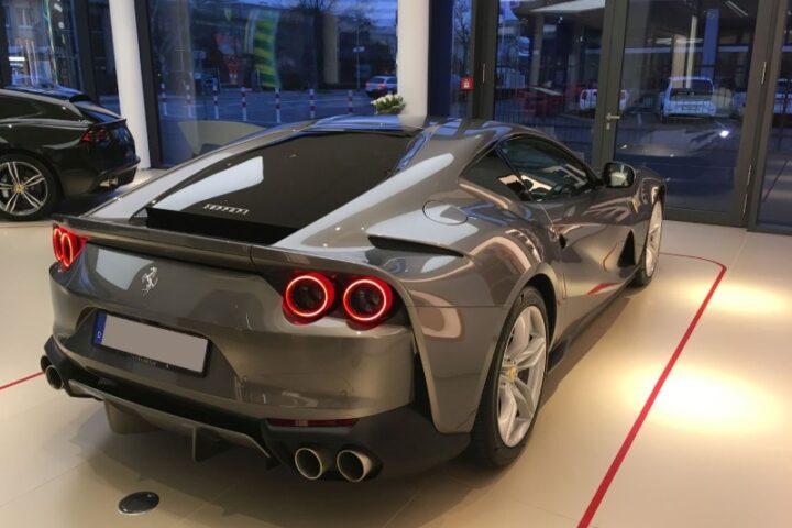 Ferrari 812 Superfast