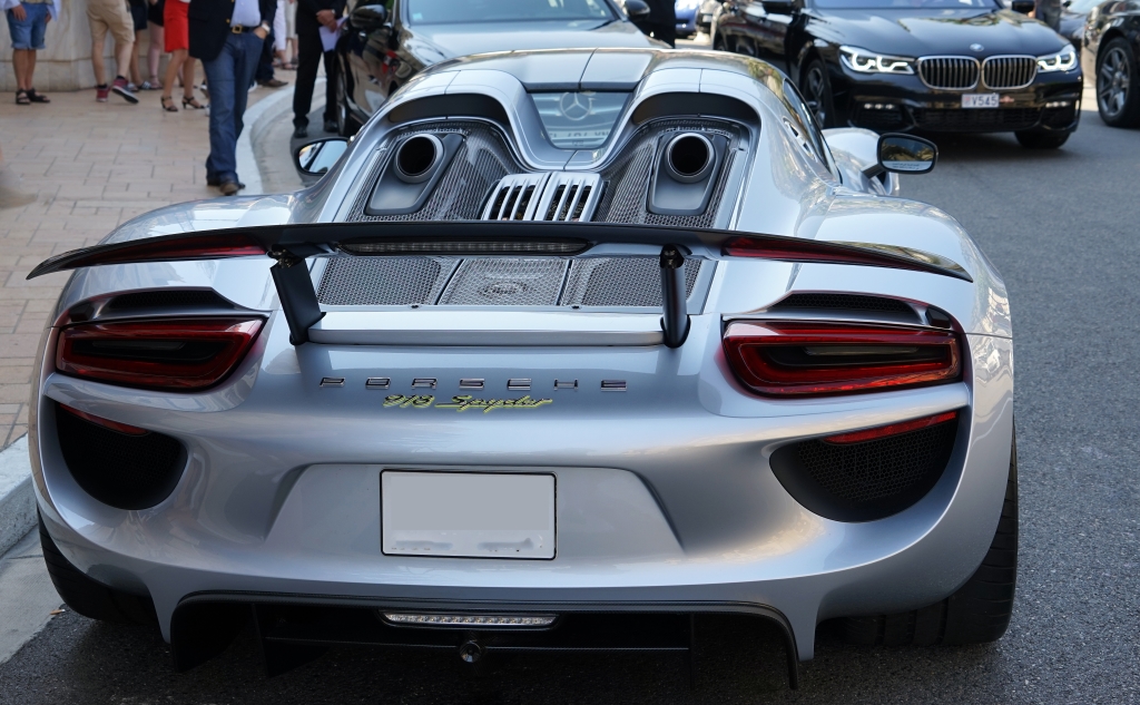 Porsche 918